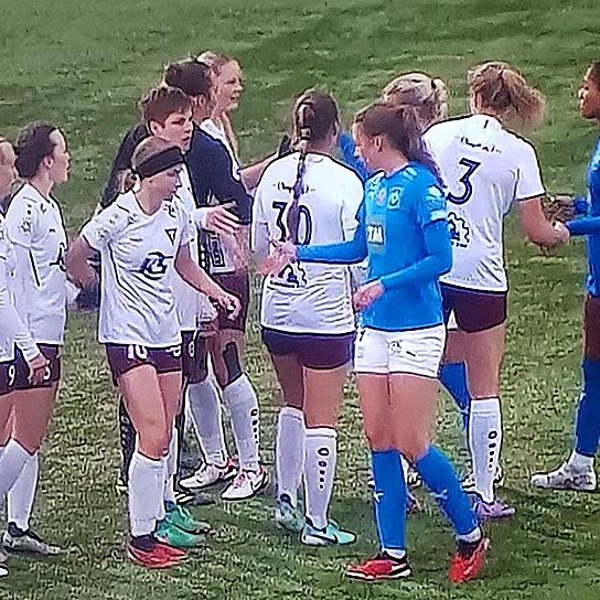 Stólastúlkur fagna í leikslok. SKJÁMYND FRÁ GÓGO