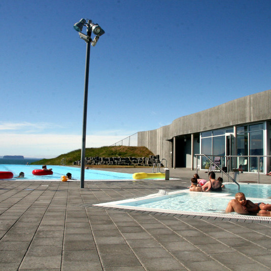 Sundlaugin á Hofsósi. Mynd: Skagafjörður.is