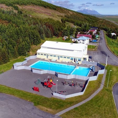 Sundlaugin í Varmahlíð 2017. Mynd: skagafjordur.is