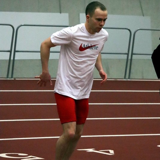 Sveinbjörn Óli æfir með ÍR en keppir undir merkjum UMSS. Aðsend mynd.