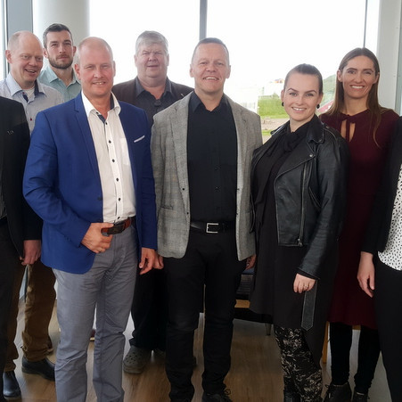 Frá undirritun samstarfssamnings Framsóknar- og Sjálfstæðisflokks. Mynd: PF.