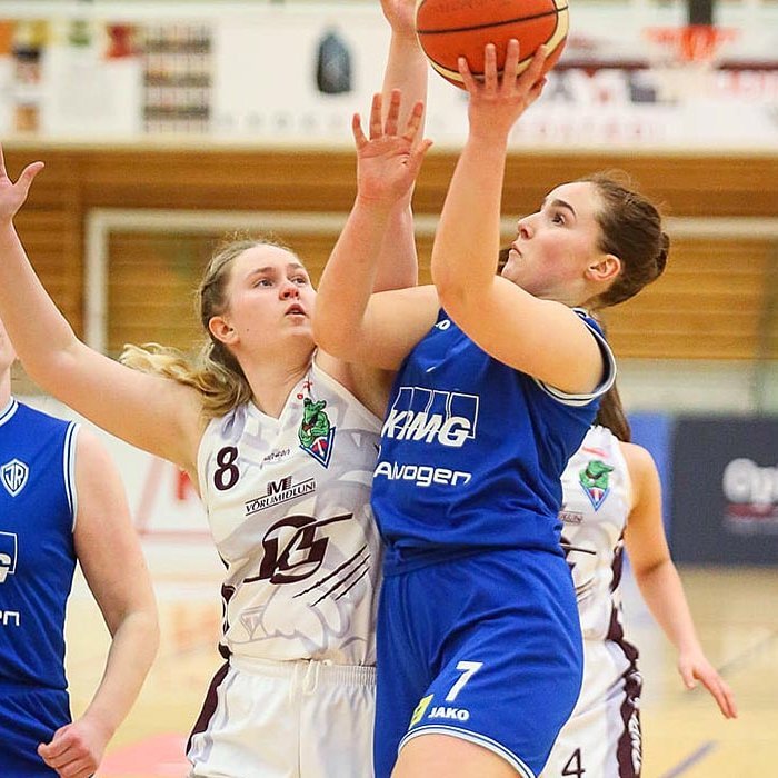 Telma Ösp fyriliði TIndastóls í baráttunni gegn ÍR í vetur. MYND: HJALTI ÁRNA