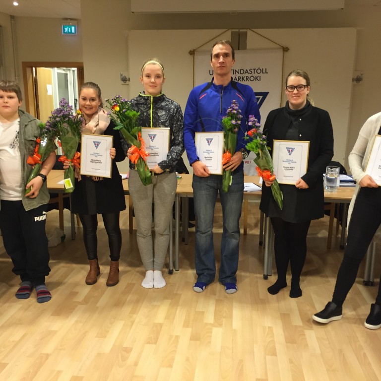 Á aðalfundi Tindastóls voru veittar viðurkenningar til þeirra sem hlutu tilnefningu sem íþróttamaður Tindastóls 2015. Mynd/Tindastóll.
