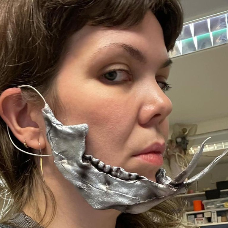 Tinna með gervi. MYNDIR AÐSENDAR