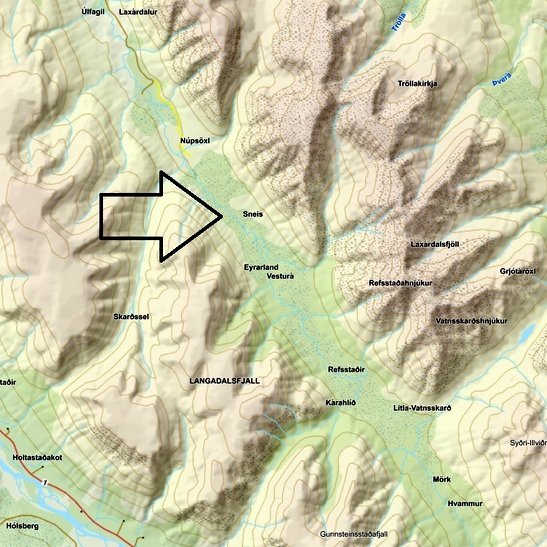 Bærinn Sneis í Laxárdal fremri var staðsettur þar sem örin bendir. Mynd tekin af korti Landmælinga Íslands.