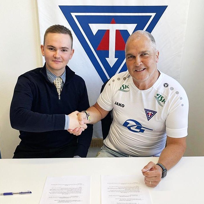 Sæþór Már, framskvæmdastjóri knattspyrnudeildar Tindastóls, ásamt Ulf Örth. MYND AF VEF TINDASTÓLS