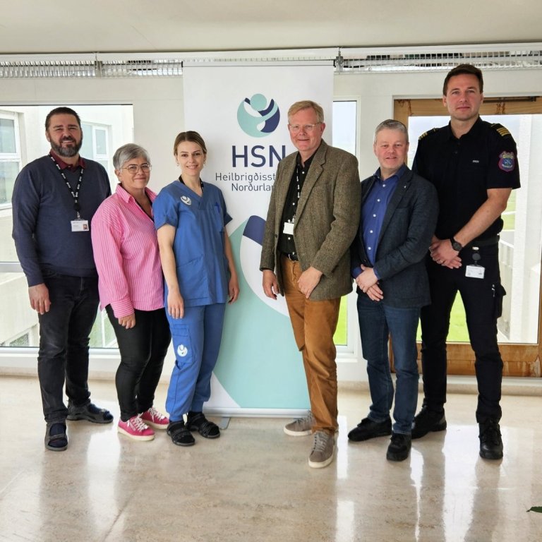 Mynd tekin við undirritun nýs samnings. MYND SKAGAFJÖRÐUR