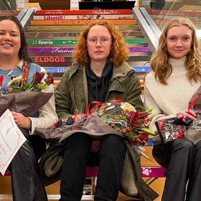 Verðlaunahafarnir. Frá vinstri: Selma Dís Hauksdóttir, Mars Baldurs og Guðrún María. MYND AF AKUREYRI.IS