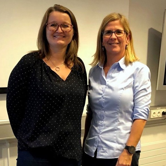 Unnur Valborg Hilmarsdóttir, framkvæmdastjóri SSNV og Hólmfríður Sveinsdóttir, formaður stýrihópsins. Mynd:ssnv.is