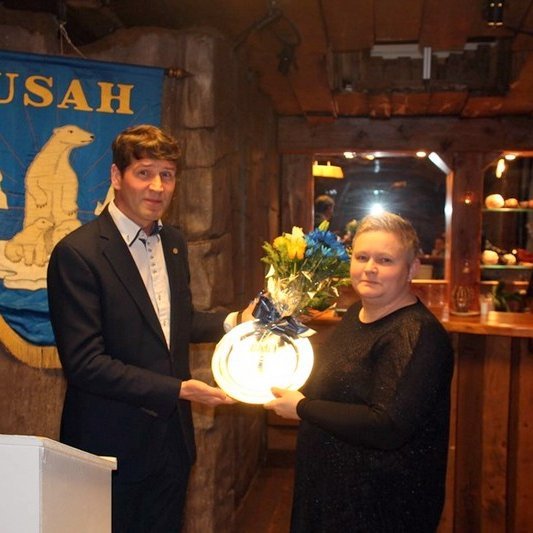 Gunnar Þór Gestsson, varaformaður UMFÍ og Snjólaug Jónsdóttir, formaður USAH. Mynd: Umfi.is.