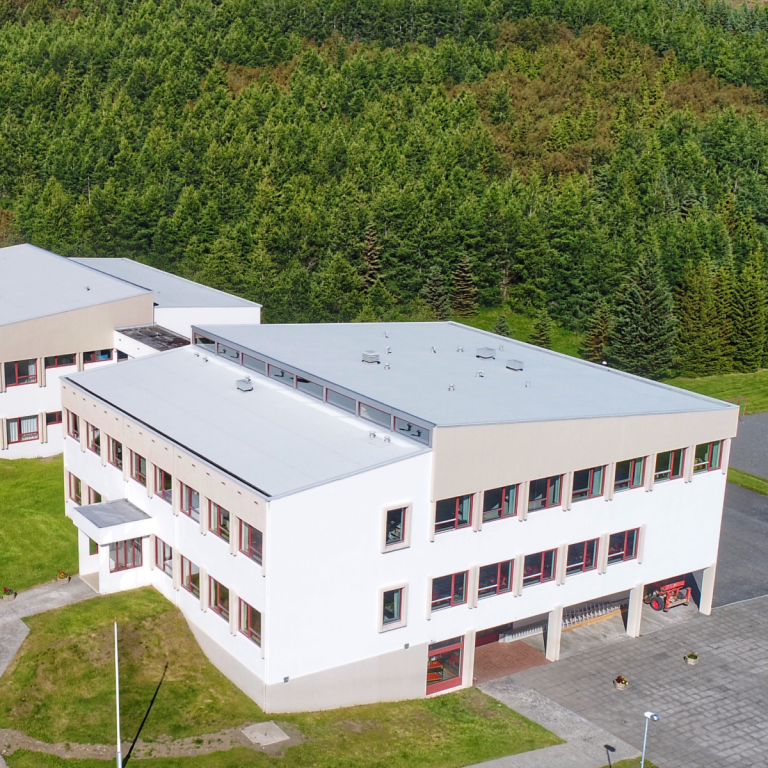 Varmahlíðarskóli. MYND SKAGAFJÖRÐUR