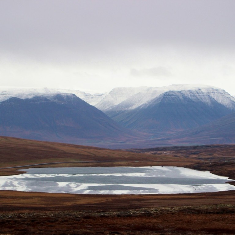 Blönduhlíðarfjöllin í Skagafirði séð frá Vatnsskarðinu. Ljósm./KSE
