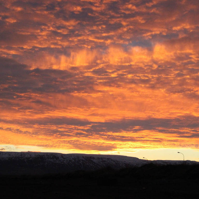 Myndin er tekin til suðausturs frá Sauðárkróki sl. mánudag. Mynd: PF