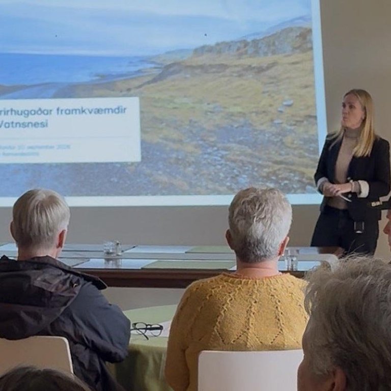 Frá fundinum síðastliðinn fimmtudag. MYNDIR AF HÚNAÞING.IS