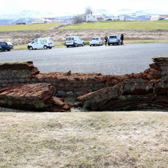 Eins og sjá má er veggurinn illa farinn. Mynd: Facebooksíða Byggðasafns Skagfirðinga.