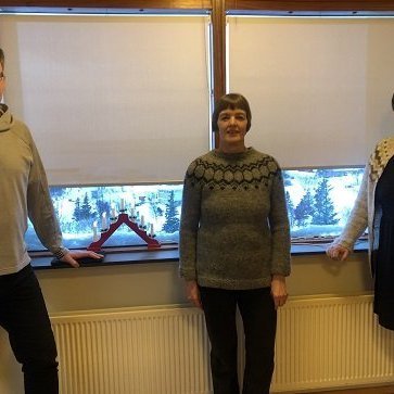 Ólöf,í miðið, ásamt stjórnarmönnum Velferðarsjóðsins þeim Magnúsi Magnússyni og Jennýju Þórkötlu Magnúsdóttur.