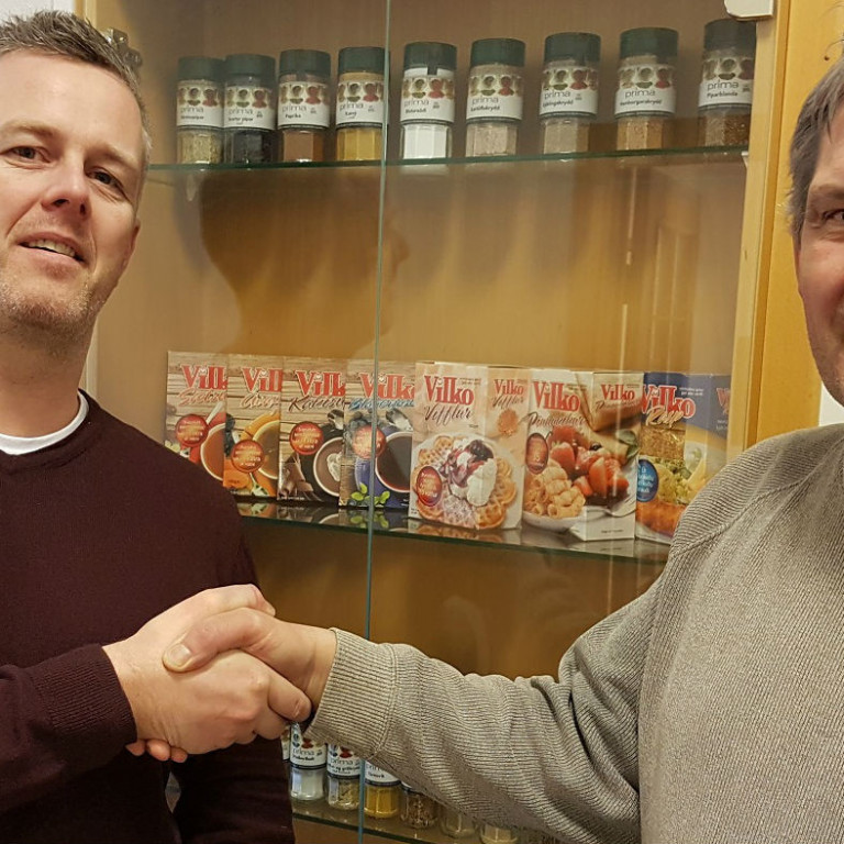 Sigurður Pálsson rekstrarstjóri Fjölnets í Reykjavík (t.v.) og Kári Kárason framkvæmdarstjóri Vilko.