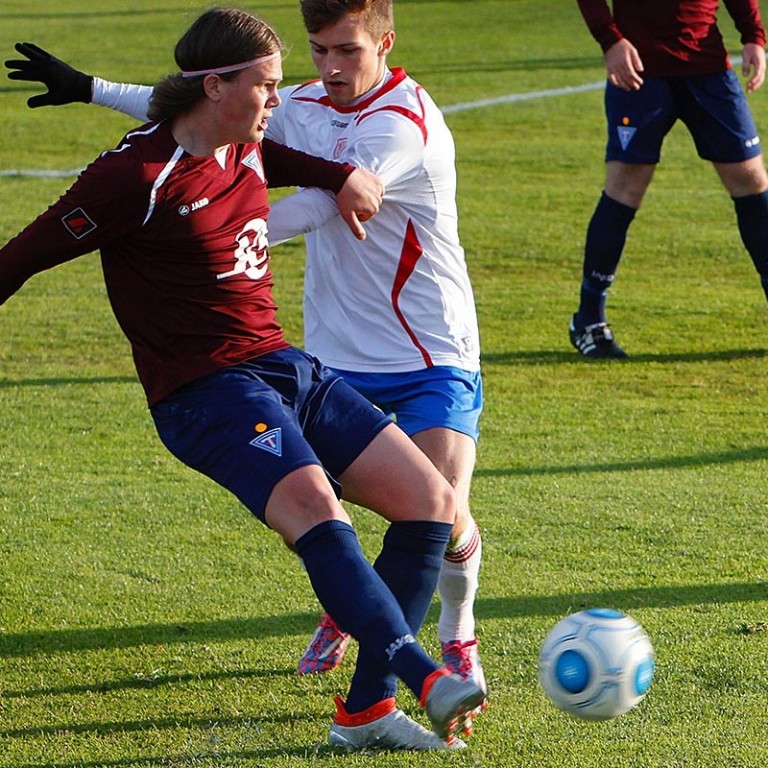 Vilhjálmur Kaldal Sigurðsson átti góðan leik með Stólunum í kvöld þó hann hefði kannski mátt skila boltanum oftar frá sér.  MYND: ÓAB